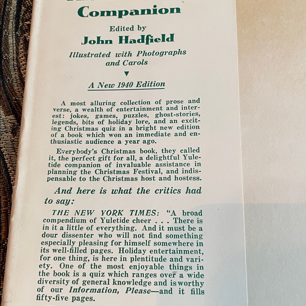 Vintage 1940 1st Edition of The Christmas Companion.  Stories, Poems, Carols - Picture 3 of 15